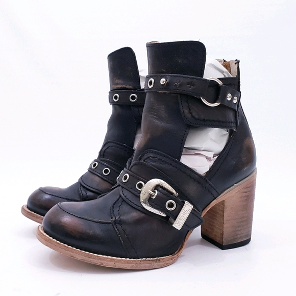 FREEBIRD BY STEVEN SONOMA BOOTIES - Picture 4 of 11